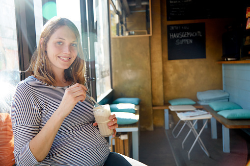 助産師監修 妊娠中の飲み物 おすすめ 4選 注意すべき 3選 マイナビウーマン子育て