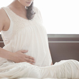 妊娠8週｜胎児の発育・母体の状態、赤ちゃんの大きさやつわりなどの症状【医師監修】