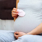 【医師監修】妊娠7ヶ月のママと赤ちゃんの特徴、食事や出産準備の方法（妊娠24週、25週、26週、27週、妊娠中期）