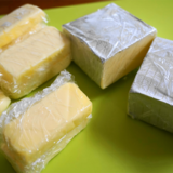 【保存版】バターの冷凍方法｜おいしく・使いやすく保存するポイント 