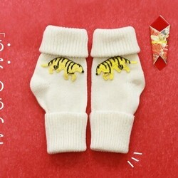 「穴」のある靴下で、足指の事故から赤ちゃんを守る！「Angel Ring Socks」発売