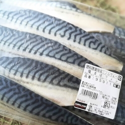 【コストコ】魚はサーモンだけじゃない！ リピーター続出の影の人気商品「塩サバ」