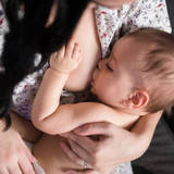 【助産師解説】母乳はいつまで続けるべき？「1歳で終わり」「2歳までは授乳継続」！？