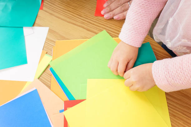折り紙は幼児期から始めよう メリットや教え方 おすすめの本など マイナビウーマン子育て