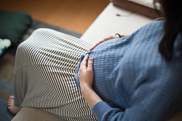 医師監修 妊娠初期の腹痛と注意すべき5つの痛みとは マイナビ子育て