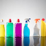 掃除用洗剤の種類と正しい選び方とは？