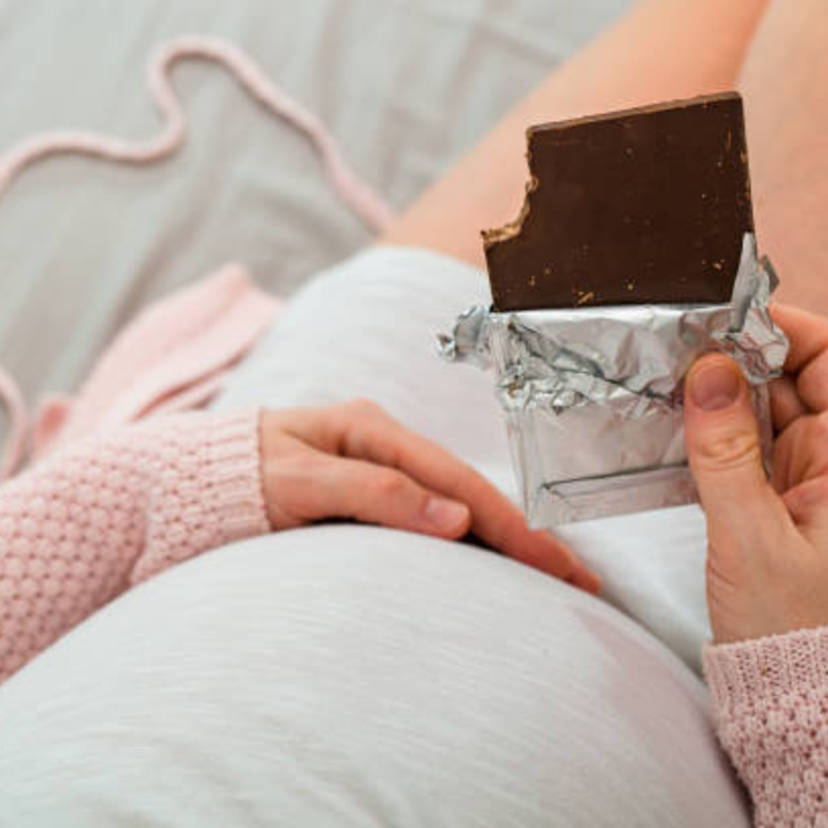 【助産師解説】チョコレートのカフェイン量｜妊婦・大人・子供はどのぐらい食べていい？