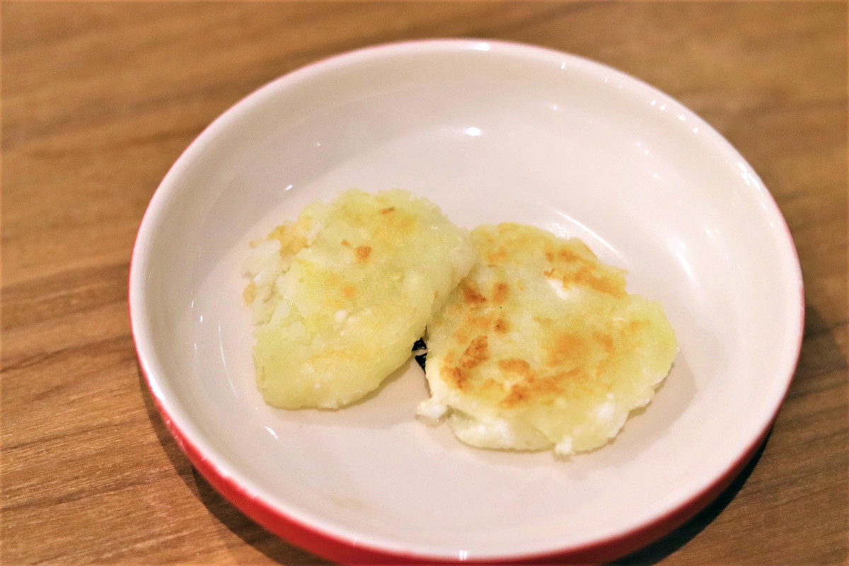 離乳食完了期 じゃがいもとコーンのおやき レシピ 作り方 By Ayakocook クックパッド 簡単おいしいみんなのレシピが361万品