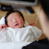 【医師監修】新生児が鼻をフガフガさせる原因と時期、5つのホームケア