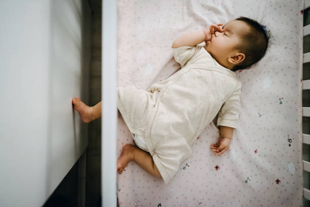 助産師解説 赤ちゃんの寝相が悪いのは問題 主な原因と対策 マイナビ子育て