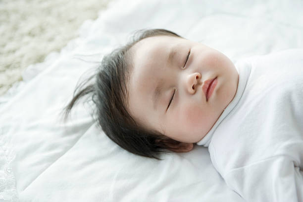 医師監修 赤ちゃんの生活リズムはどう整える 月齢別の睡眠パターンと過ごし方 マイナビ子育て