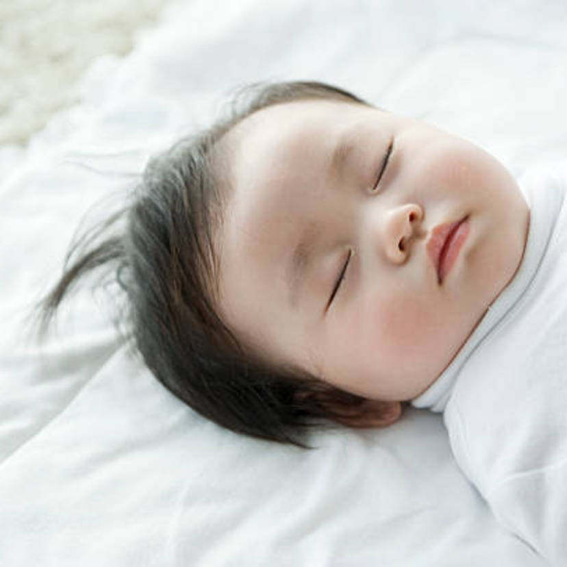 【医師監修】赤ちゃんの生活リズムはどう整える？　月齢別の睡眠パターンと過ごし方