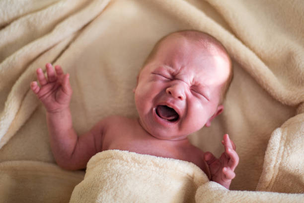 医師監修 赤ちゃんが泣く理由がわからない 原因は どう対応すればいい マイナビ子育て