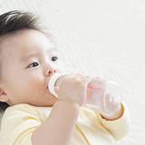 【医師監修】赤ちゃんに水道水っていいの？ ミルク用にも大丈夫？