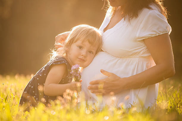 助産師解説 胎動はいつから 一般的な時期と感じ方 ママ体験談