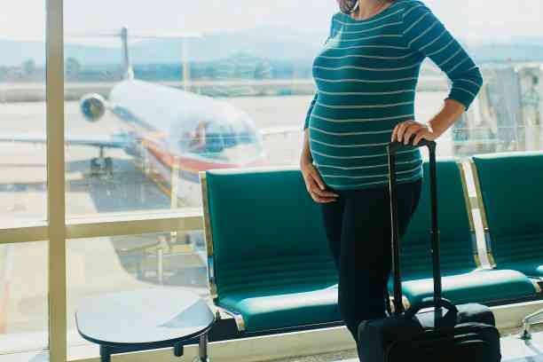 医師監修 妊娠中の飛行機って危険 妊婦の飛行機移動のコツと注意点 マイナビ子育て