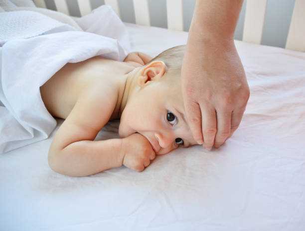 医師監修 赤ちゃんの体温の特徴は Sidsの防ぎ方と発熱の目安 マイナビ子育て