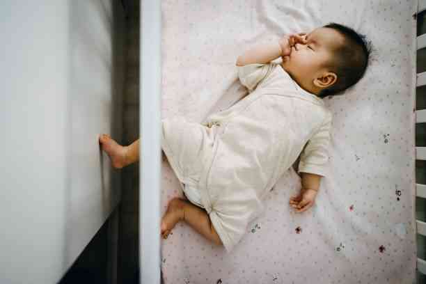 助産師解説 赤ちゃんの寝相が悪いのは問題 主な原因と対策 マイナビウーマン子育て 赤ちゃんの寝相 が悪くて 気づいたらとんで ｄメニューニュース Nttドコモ