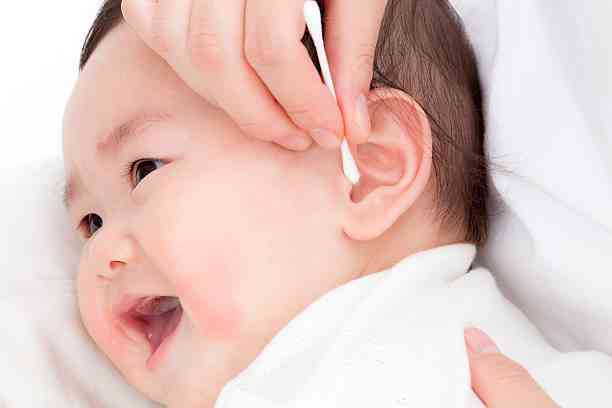 医師監修 赤ちゃんの耳垢はどう掃除する 取りにくい耳垢への対処法は マイナビウーマン子育て