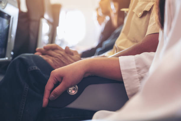 医師監修 妊娠初期の飛行機はok リスクと搭乗する場合の注意点 マイナビ子育て