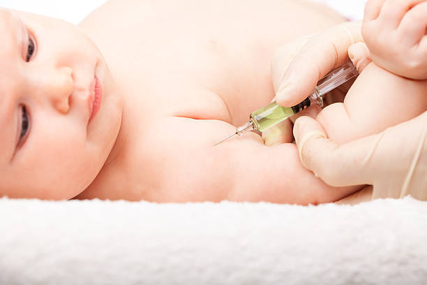 医師監修 赤ちゃんの予防接種は副反応が不安 熱や下痢があったときの対処法 マイナビ子育て