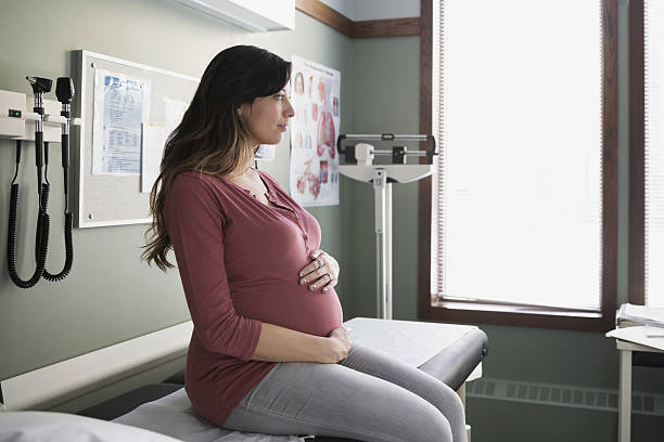 医師監修 妊娠33週には入院の準備を 赤ちゃん の変化 ママの生活上の注意点 マイナビウーマン子育て 妊娠９ヶ月になると子宮による内臓の圧迫が ｄメニューニュース Nttドコモ