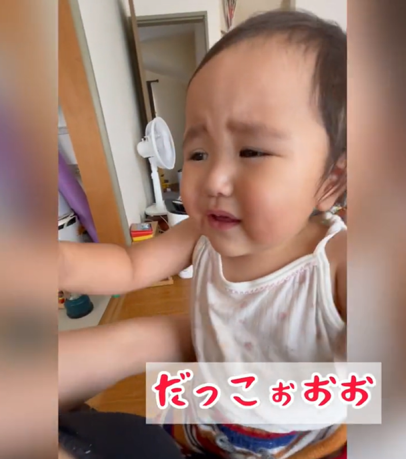 「スパゲッティーがついたやつなの！」女の子の巧みな話術に思わず苦笑？【かわいい♡】 ポイント交換のpex